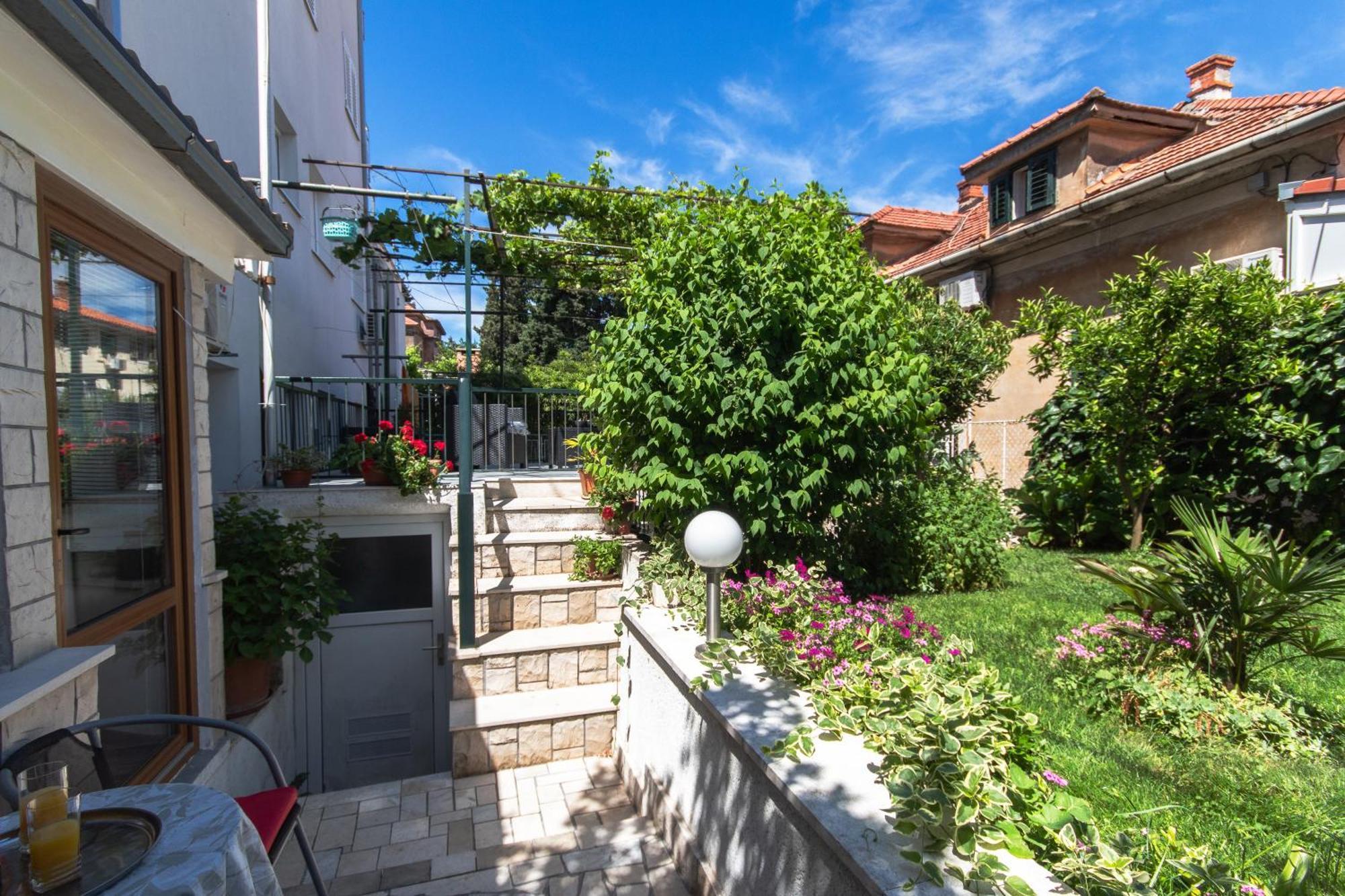 ספליט Marjan Hill 3-Br Apt,5 Guests Private Garden Near Beach מראה חיצוני תמונה